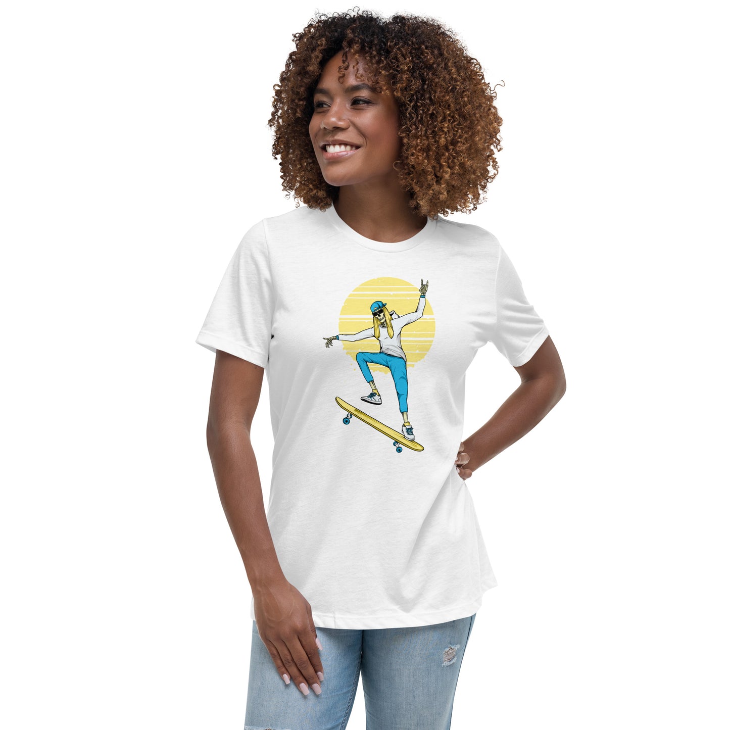 SKELLIES Women's Graphic T-shirt - Skeleton Skateboarding T-shirt Print, Relaxed Fit, Casual Wear