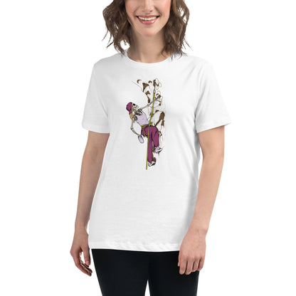 SKELLIES Women's Graphic T-shirt - Skeleton Rock Climbing T-shirt Print, Relaxed Fit, Casual Wear